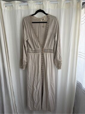 gimmicks by BKE Cream Lace-Trim Duster
Sz M